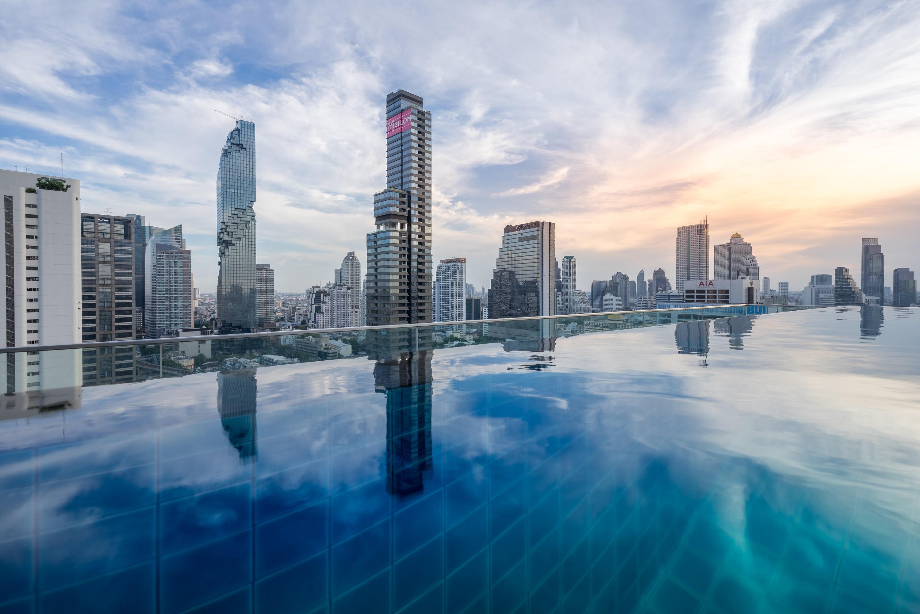 Amara Bangkok Hotel Екстер'єр фото